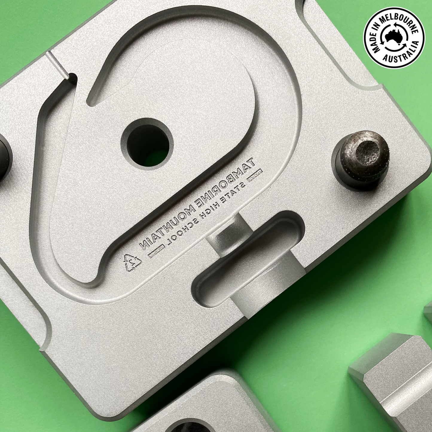 Precious Plastics carabiner mould