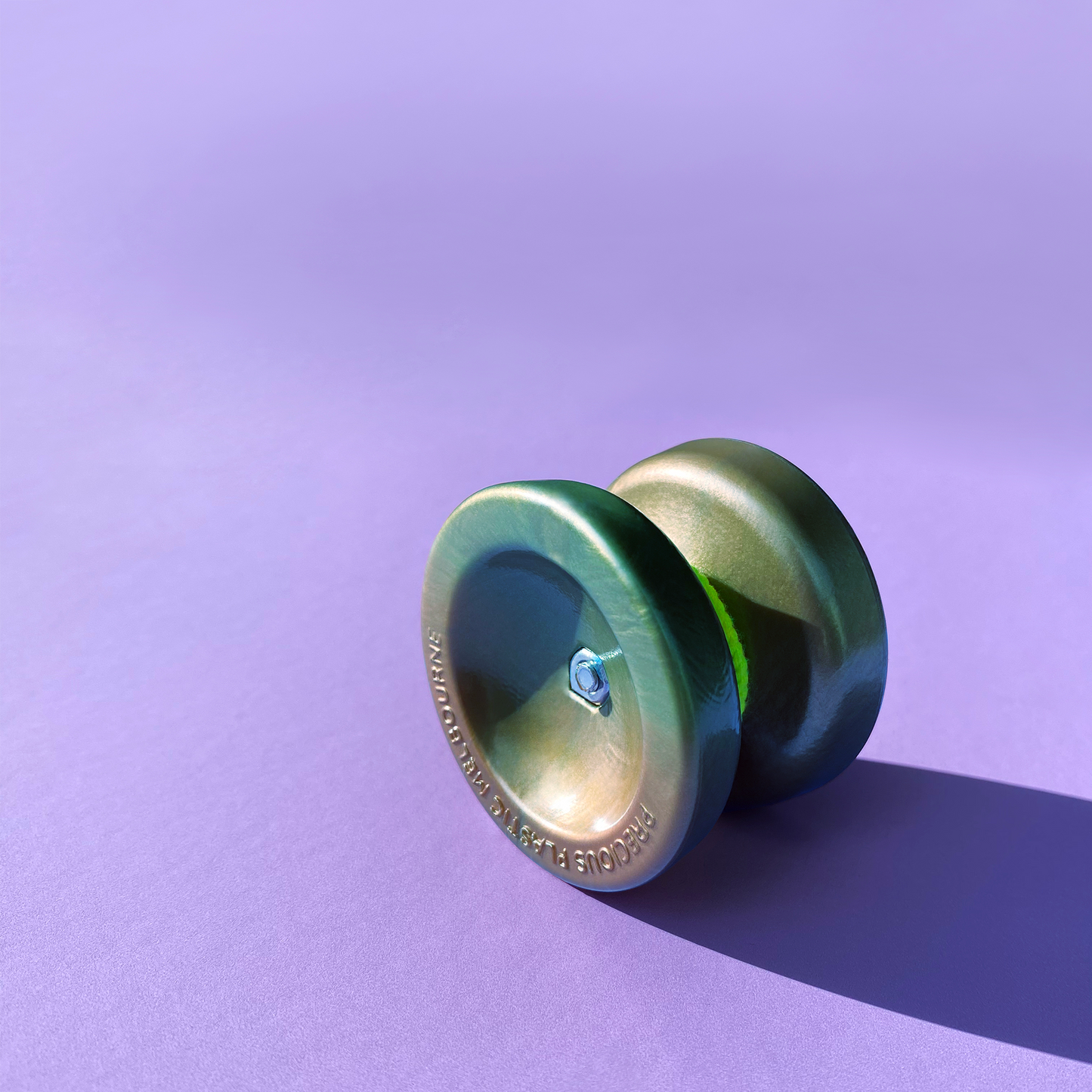 Zephyr Bros. Yo-Yo Making! Craft awesome yo-yos with Precious Plastic Melbourne's recycled plastic mould
