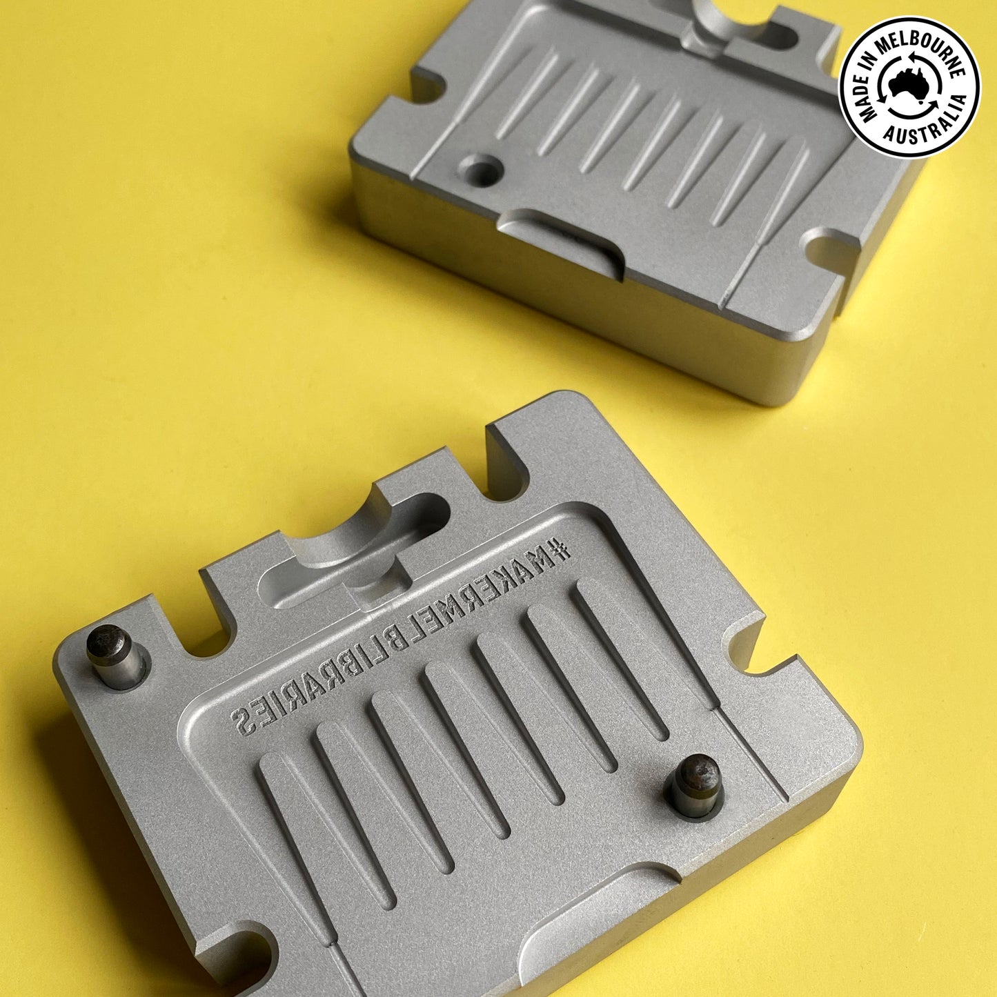 Product mould for making small pocket combs from recycled plastic