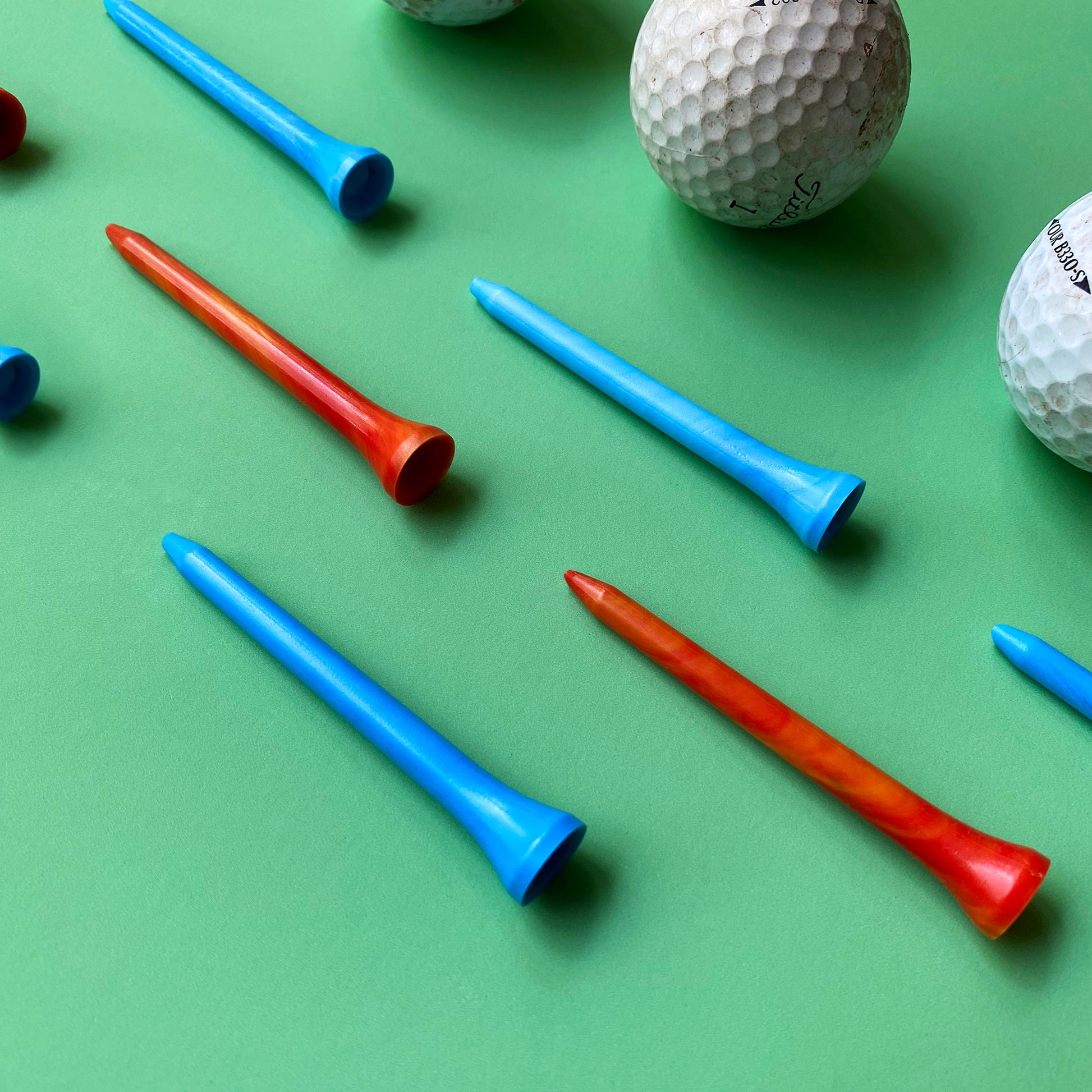Make golf tees from recycled plastics