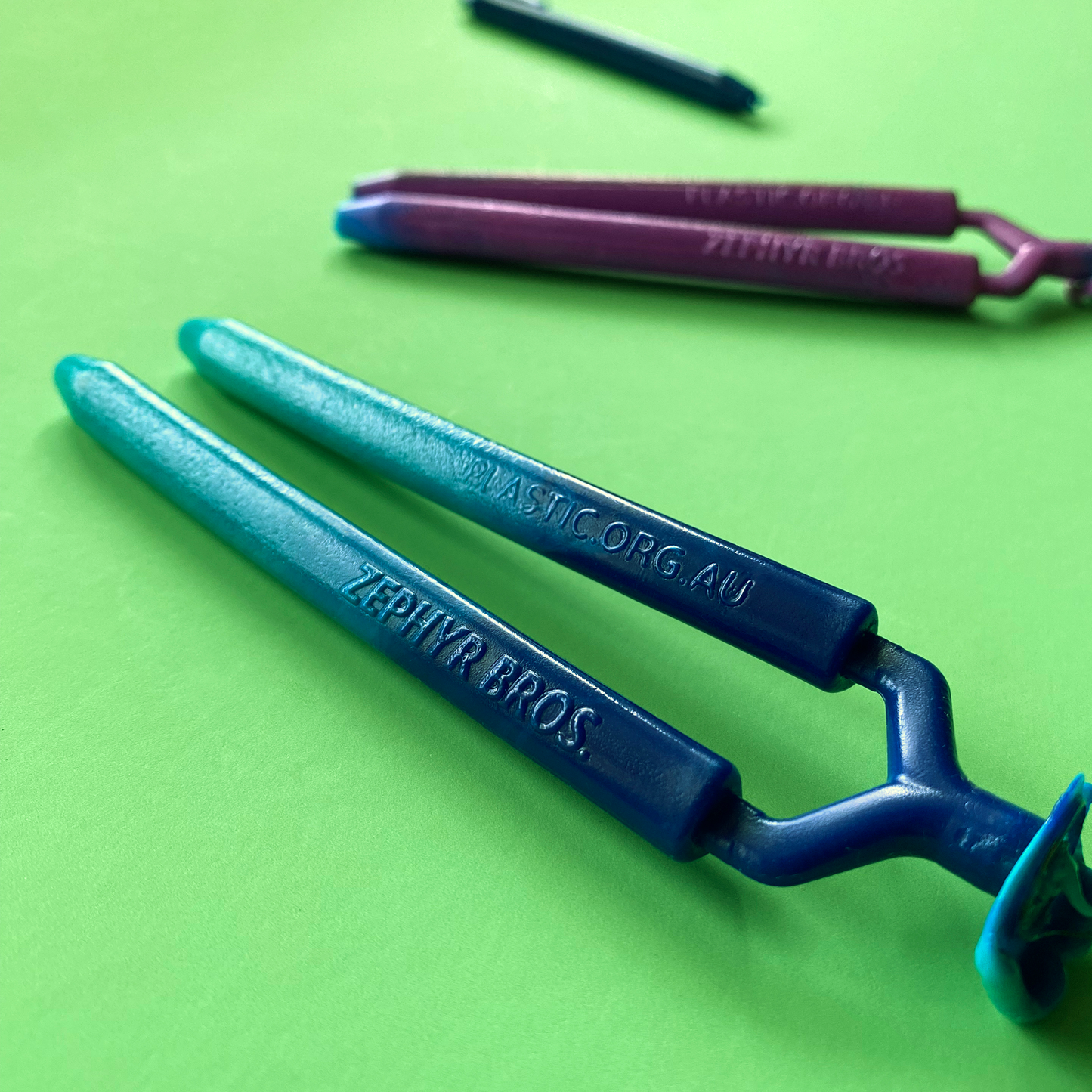 Mould - Triangular Pen 2x (BEXP)