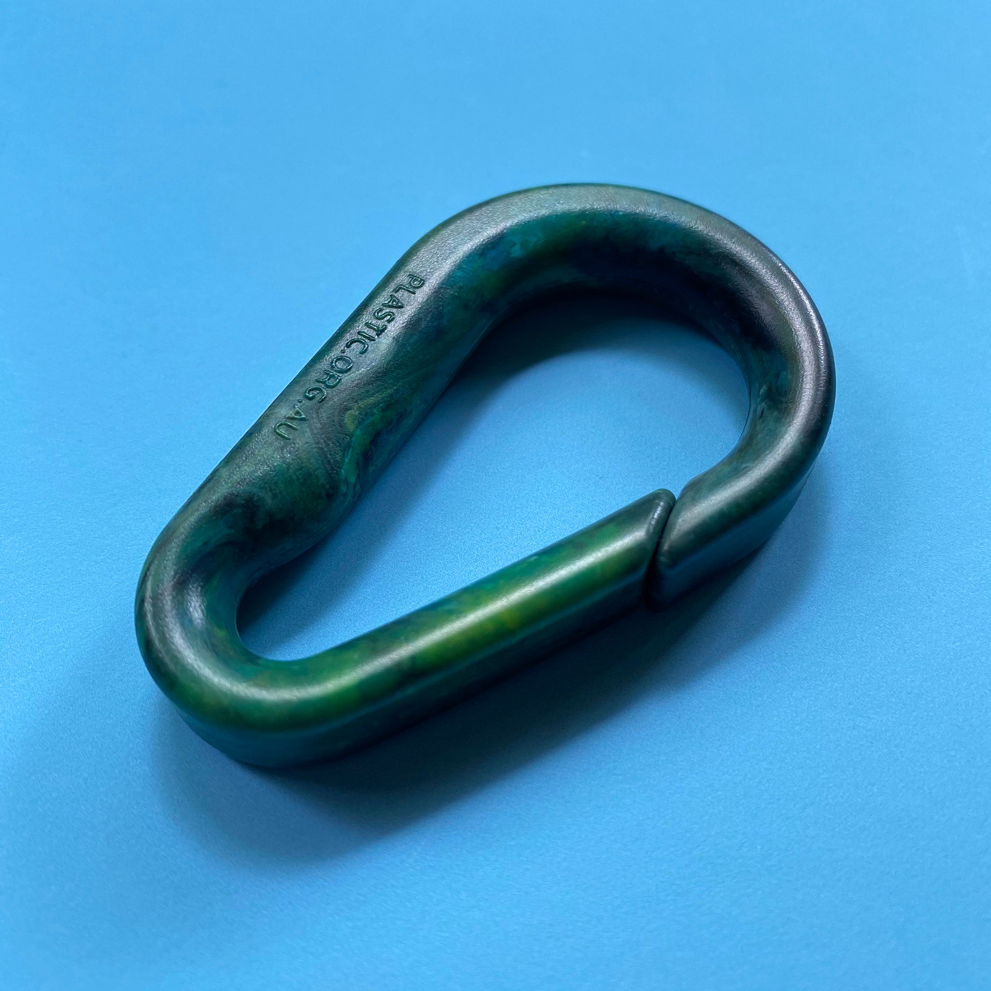 Recycled Plastic Carabiner – Precious Plastic Melbourne