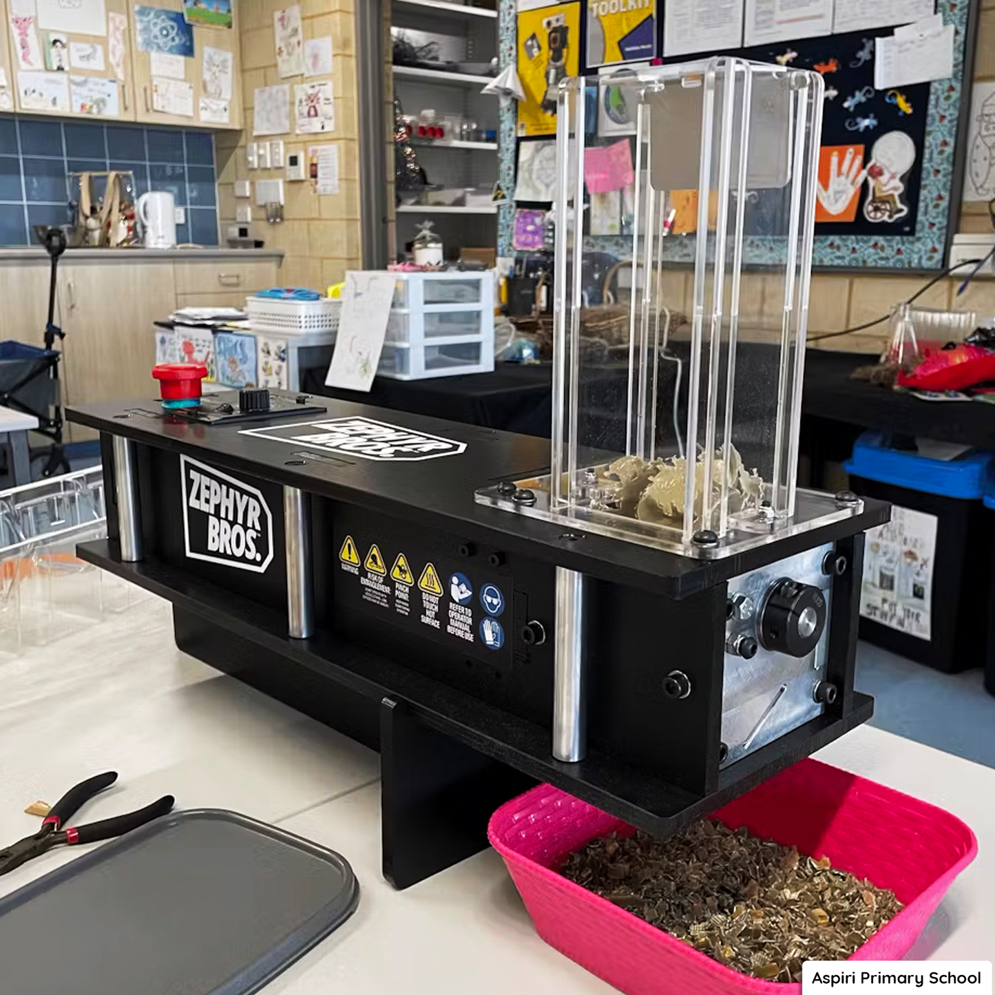 Machine - Benchtop Plastic Shredder