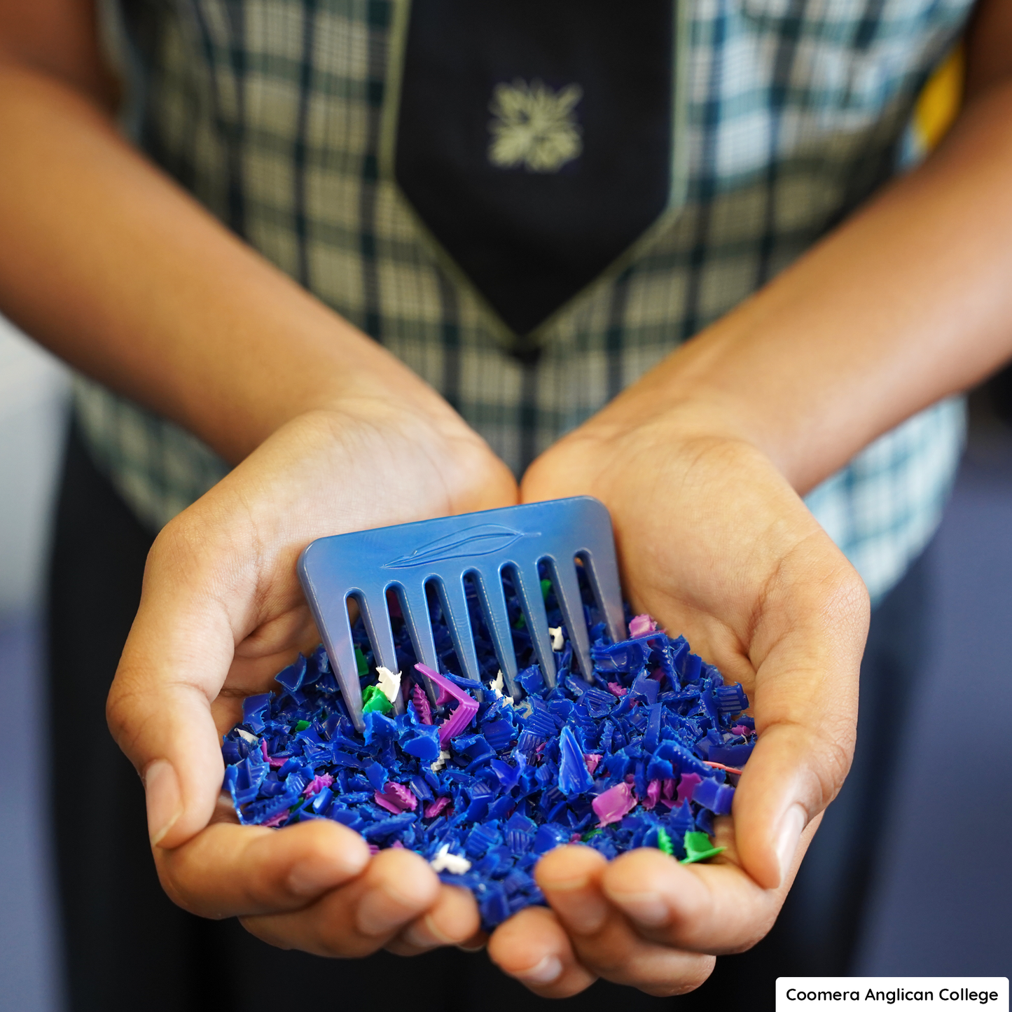Make recycled combs with your students with this product mould