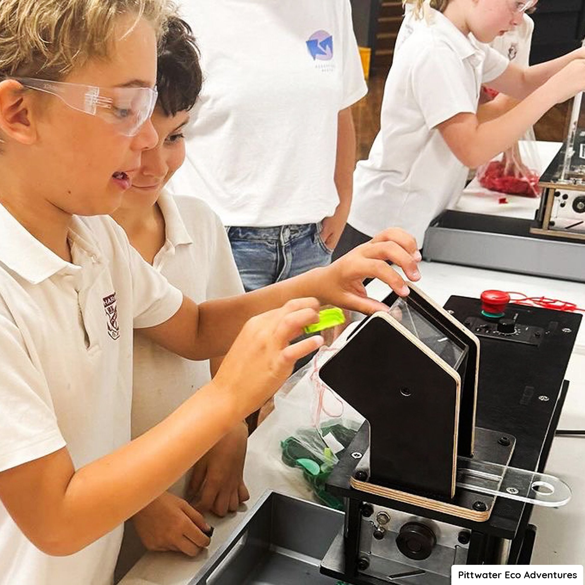 Mini shredder | Plastic recycling machinery for schools