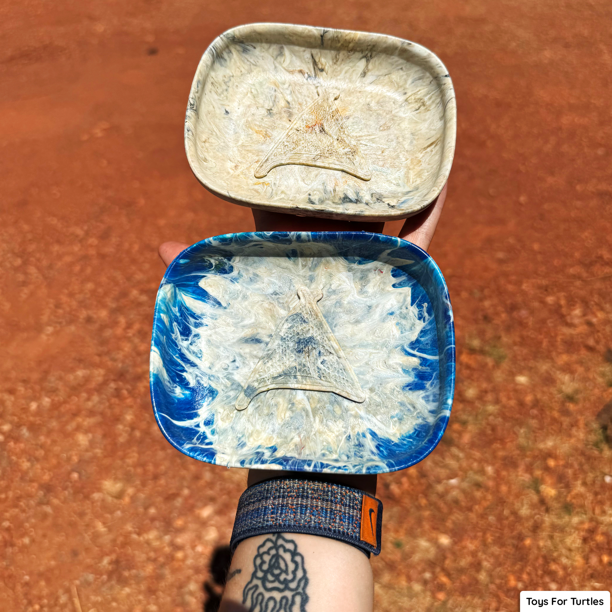 Make recycled plastic soap dishes in Australia